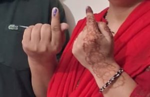 हम भी अपने दस साल का हिसाब करें